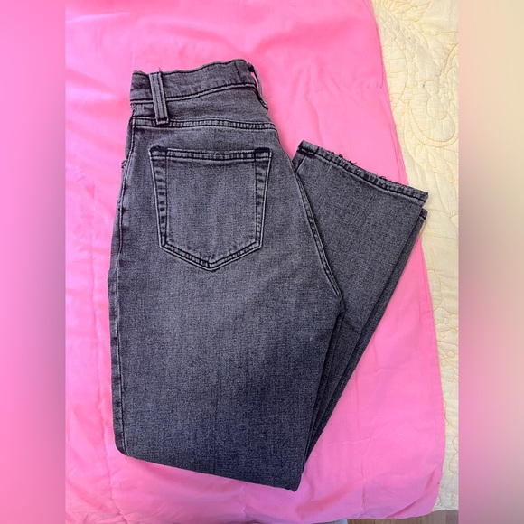 Abercrombie & Fitch Black Ankle Straight | Ultra High Rise | Curve Love | Short - Picture 2 of 3